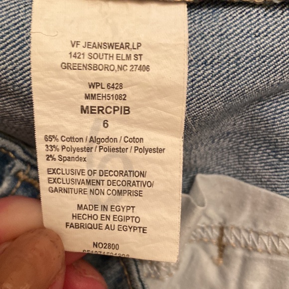 Merona Cropped Wide Cuff Capri Jeans Women's Size 6 Light Denim Wash - Picture 3 of 6